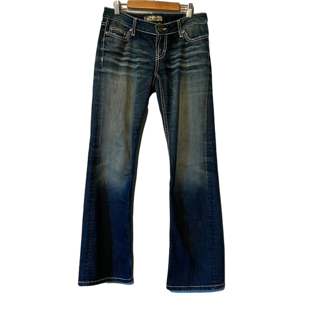BKE Stella Jeans Sz 27 Boot Cut Stretch Large Stitch Distressed